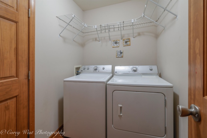 8453 Crooked Bend, MACHESNEY PARK, Illinois 61115, 3 Bedrooms Bedrooms, ,2 BathroomsBathrooms,House,For Sale,Crooked Bend,202505501