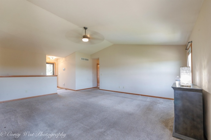 8453 Crooked Bend, MACHESNEY PARK, Illinois 61115, 3 Bedrooms Bedrooms, ,2 BathroomsBathrooms,House,For Sale,Crooked Bend,202505501