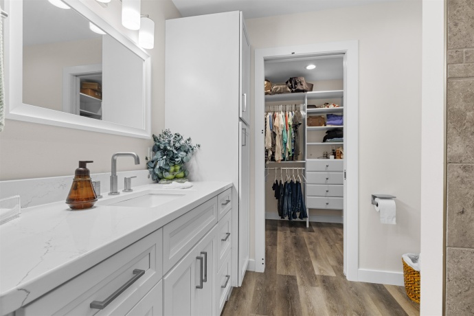 113 Taylor, THOMSON, Illinois 61285, 3 Bedrooms Bedrooms, ,2 BathroomsBathrooms,House,For Sale,Taylor,202505511