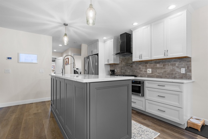 113 Taylor, THOMSON, Illinois 61285, 3 Bedrooms Bedrooms, ,2 BathroomsBathrooms,House,For Sale,Taylor,202505511