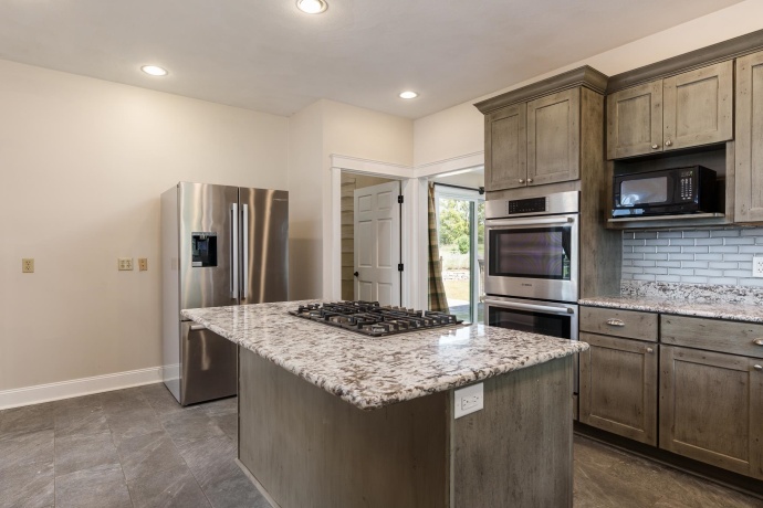 14949 SAUNDERS, PECATONICA, Illinois 61063, 5 Bedrooms Bedrooms, ,4 BathroomsBathrooms,House,For Sale,SAUNDERS,202505525