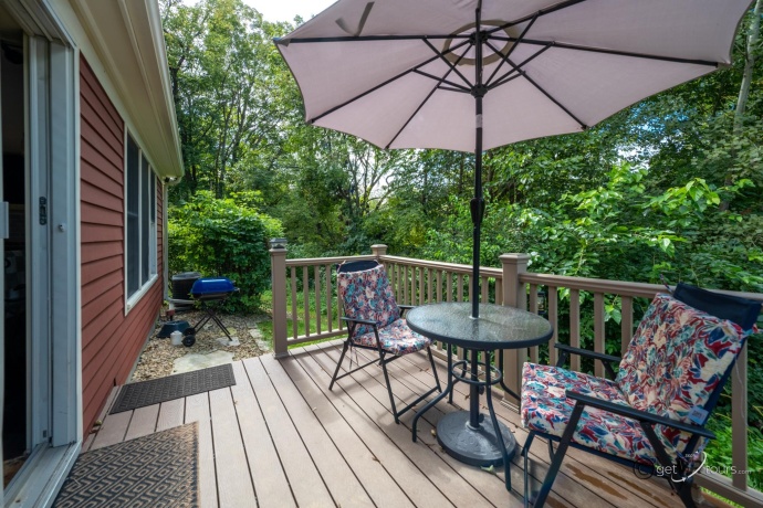 18 Settler, GALENA, Illinois 61036, 2 Bedrooms Bedrooms, ,2 BathroomsBathrooms,Condominium,For Sale,Settler,202505529