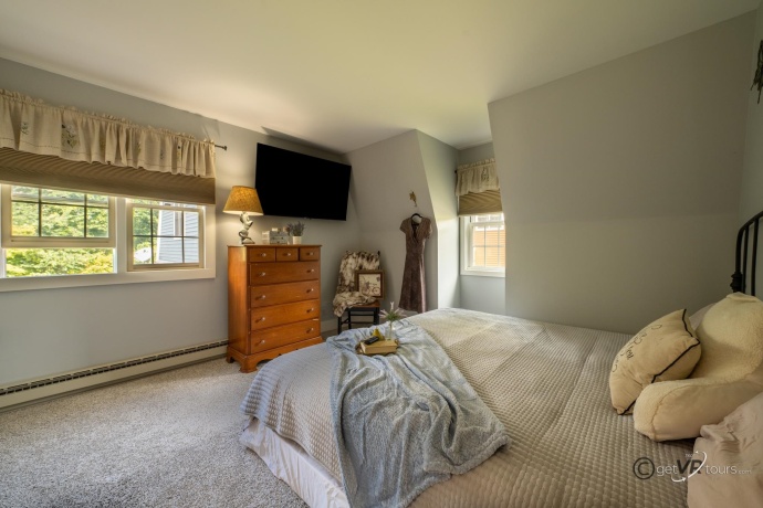 18 Settler, GALENA, Illinois 61036, 2 Bedrooms Bedrooms, ,2 BathroomsBathrooms,Condominium,For Sale,Settler,202505529