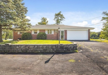 8334 Shore, MACHESNEY PARK, Illinois 61115, 2 Bedrooms Bedrooms, ,2 BathroomsBathrooms,House,For Sale,Shore,202505531