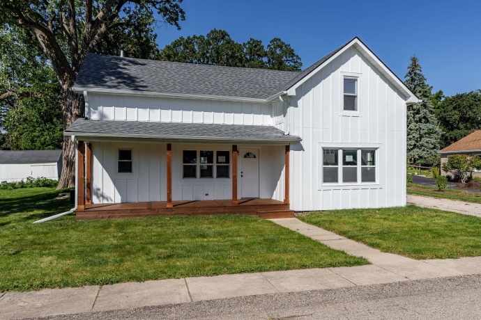 N561 Pleasant, Linn, Wisconsin 53195, 4 Bedrooms Bedrooms, ,2 BathroomsBathrooms,House,For Sale,Pleasant,202505532