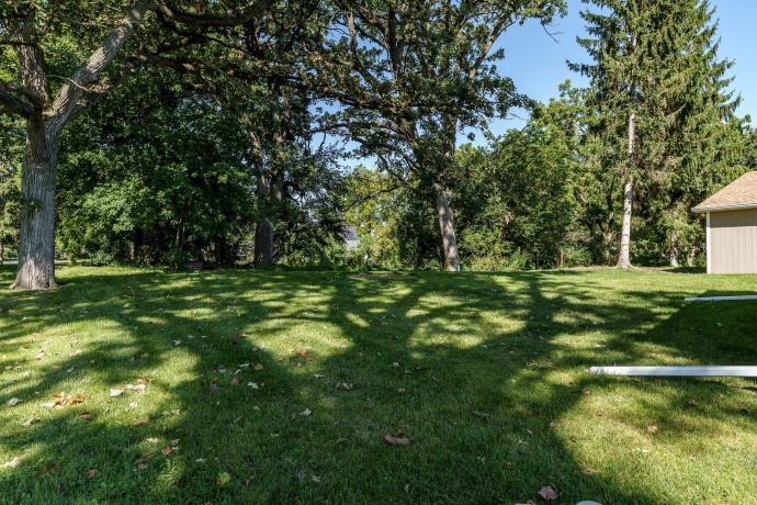 N561 Pleasant, Linn, Wisconsin 53195, 4 Bedrooms Bedrooms, ,2 BathroomsBathrooms,House,For Sale,Pleasant,202505532