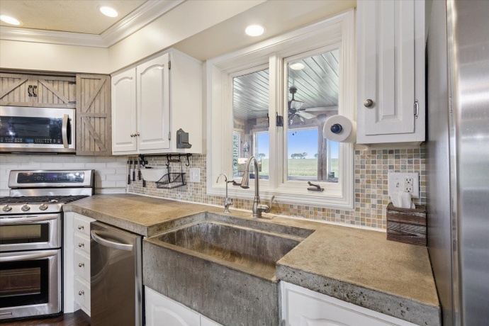 8548 Edwardsville, GERMAN VALLEY, Illinois 61039, 4 Bedrooms Bedrooms, ,3 BathroomsBathrooms,House,For Sale,Edwardsville,202505551