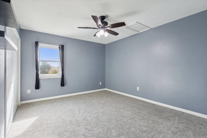 8548 Edwardsville, GERMAN VALLEY, Illinois 61039, 4 Bedrooms Bedrooms, ,3 BathroomsBathrooms,House,For Sale,Edwardsville,202505551