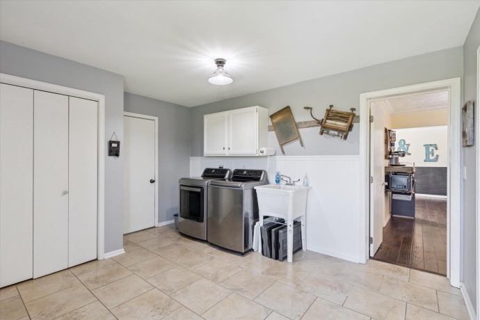 8548 Edwardsville, GERMAN VALLEY, Illinois 61039, 4 Bedrooms Bedrooms, ,3 BathroomsBathrooms,House,For Sale,Edwardsville,202505551