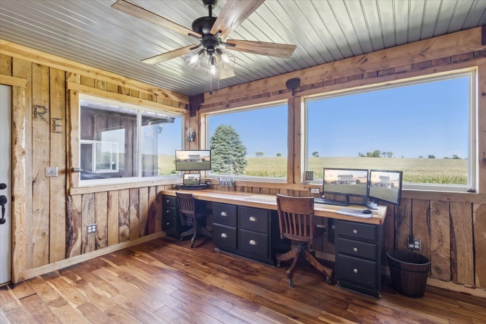 8548 Edwardsville, GERMAN VALLEY, Illinois 61039, 4 Bedrooms Bedrooms, ,3 BathroomsBathrooms,House,For Sale,Edwardsville,202505551