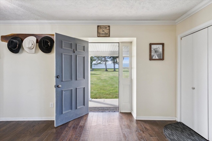 8548 Edwardsville, GERMAN VALLEY, Illinois 61039, 4 Bedrooms Bedrooms, ,3 BathroomsBathrooms,House,For Sale,Edwardsville,202505551