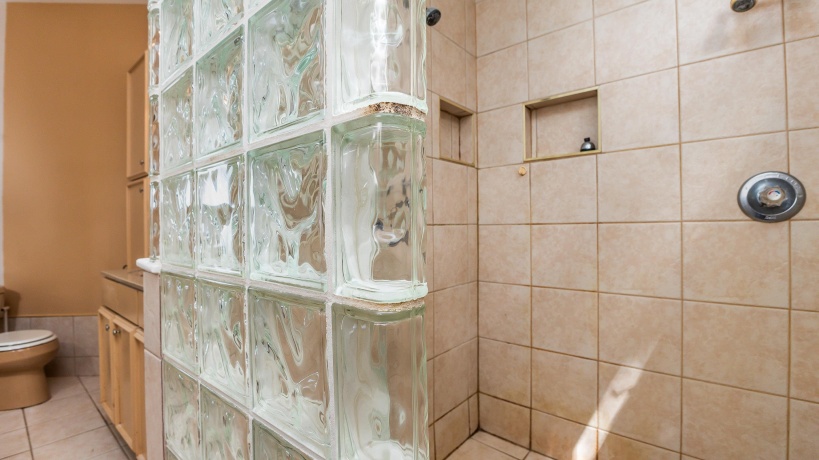 1 Waterford, GALENA, Illinois 61036, 3 Bedrooms Bedrooms, ,2 BathroomsBathrooms,House,For Sale,Waterford,202505560