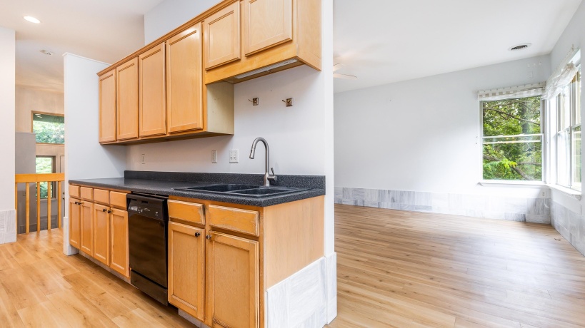 1 Waterford, GALENA, Illinois 61036, 3 Bedrooms Bedrooms, ,2 BathroomsBathrooms,House,For Sale,Waterford,202505560