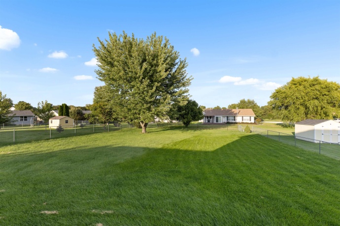 1405 Sentry, DURAND, Illinois 61024, 4 Bedrooms Bedrooms, ,2 BathroomsBathrooms,House,For Sale,Sentry,202505282