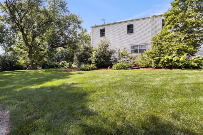 7879 Newburg, ROCKFORD, Illinois 61108, 3 Bedrooms Bedrooms, ,2 BathroomsBathrooms,House,For Sale,Newburg,202505596