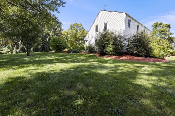 7879 Newburg, ROCKFORD, Illinois 61108, 3 Bedrooms Bedrooms, ,2 BathroomsBathrooms,House,For Sale,Newburg,202505596