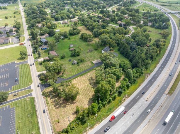 7879 Newburg, ROCKFORD, Illinois 61108, 3 Bedrooms Bedrooms, ,2 BathroomsBathrooms,House,For Sale,Newburg,202505596