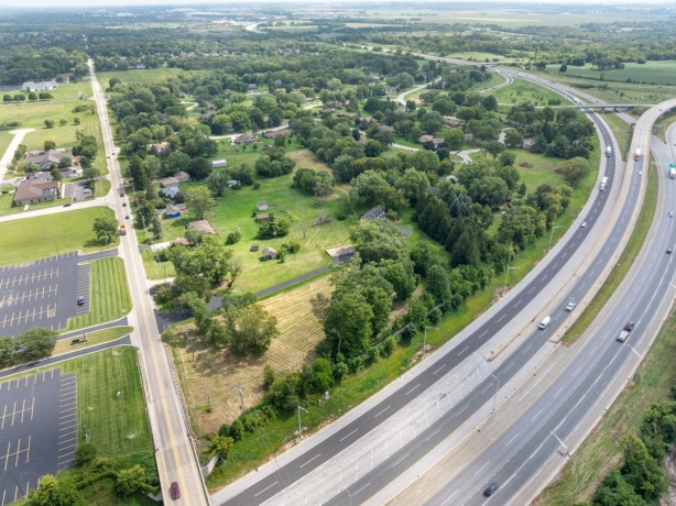 7879 Newburg, ROCKFORD, Illinois 61108, 3 Bedrooms Bedrooms, ,2 BathroomsBathrooms,House,For Sale,Newburg,202505596