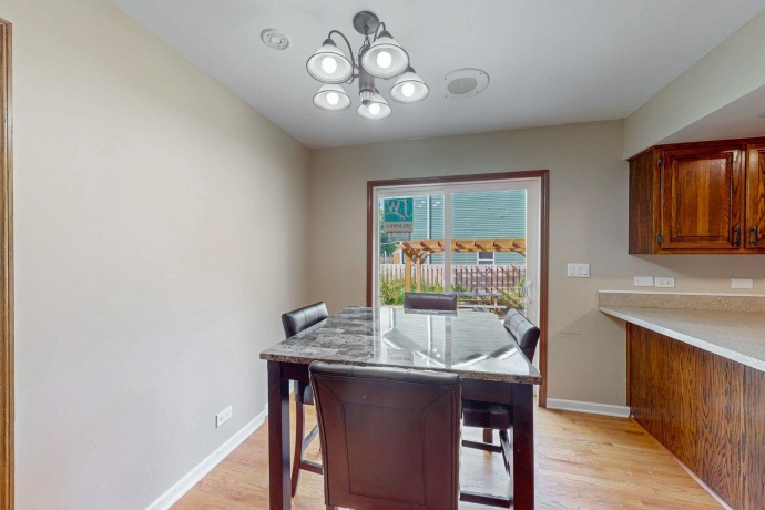 1300 Wolff, ELGIN, Illinois 60123, 4 Bedrooms Bedrooms, ,2 BathroomsBathrooms,House,For Sale,Wolff,202505598