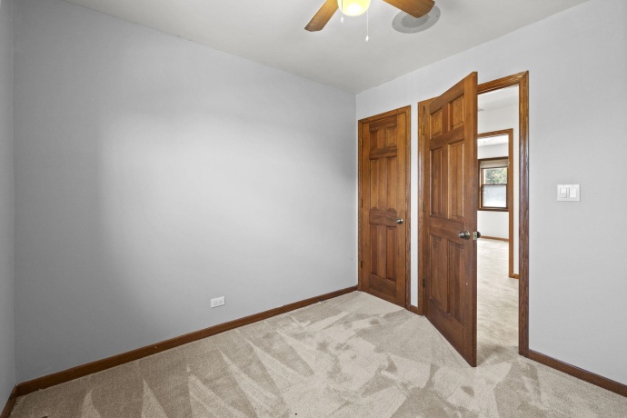 1300 Wolff, ELGIN, Illinois 60123, 4 Bedrooms Bedrooms, ,2 BathroomsBathrooms,House,For Sale,Wolff,202505598