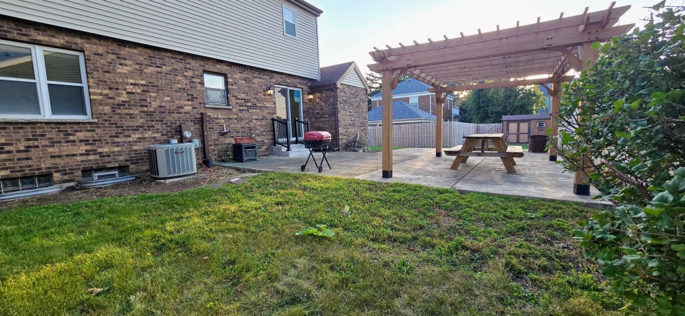 1300 Wolff, ELGIN, Illinois 60123, 4 Bedrooms Bedrooms, ,2 BathroomsBathrooms,House,For Sale,Wolff,202505598