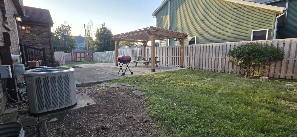 1300 Wolff, ELGIN, Illinois 60123, 4 Bedrooms Bedrooms, ,2 BathroomsBathrooms,House,For Sale,Wolff,202505598