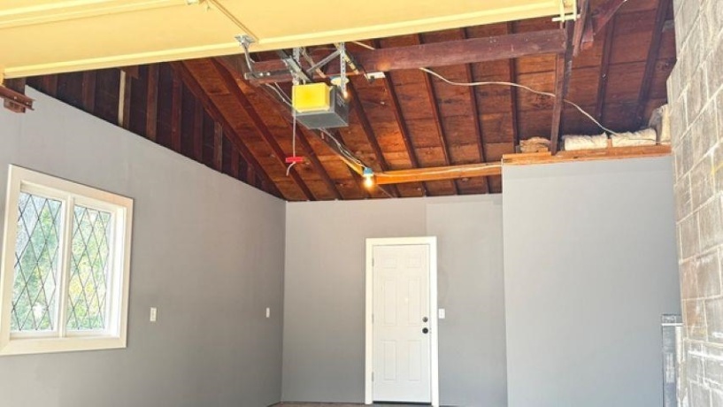 4016 Dempster Avenue, ROCKFORD, Illinois 61108, 3 Bedrooms Bedrooms, ,2 BathroomsBathrooms,House,For Sale,Dempster Avenue,202505599