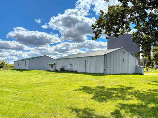 200-208 North, PEARL CITY, Illinois 61062, ,Commercial,For Sale,North,202505607