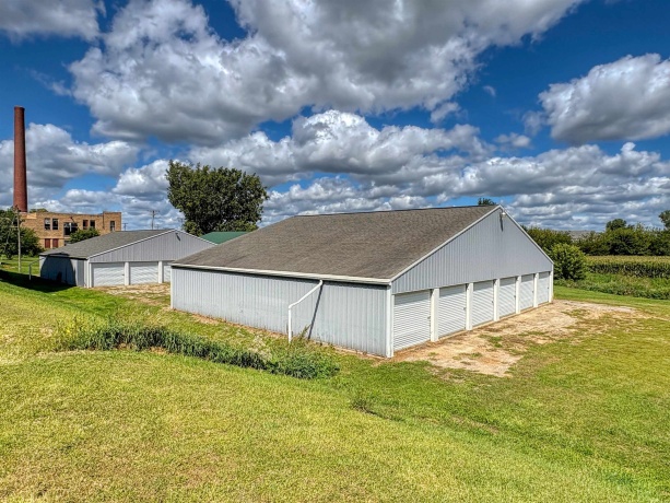 200-208 North, PEARL CITY, Illinois 61062, ,Commercial,For Sale,North,202505607