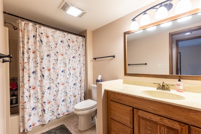 14 Timberon, GALENA, Illinois 61036, 2 Bedrooms Bedrooms, ,2 BathroomsBathrooms,House,For Sale,Timberon,202505611