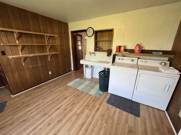 708 Bowen, SAVANNA, Illinois 61074, 3 Bedrooms Bedrooms, ,2 BathroomsBathrooms,House,For Sale,Bowen,202505616