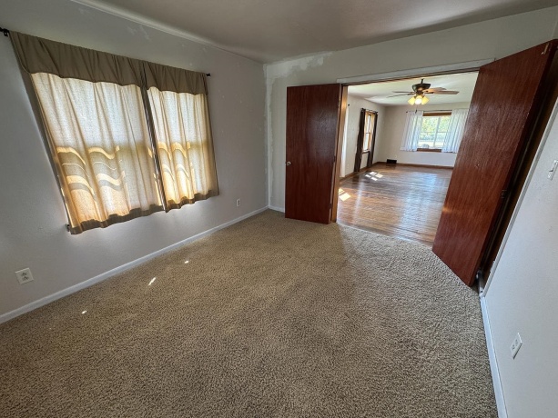 708 Bowen, SAVANNA, Illinois 61074, 3 Bedrooms Bedrooms, ,2 BathroomsBathrooms,House,For Sale,Bowen,202505616