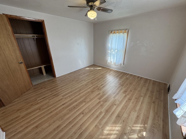 708 Bowen, SAVANNA, Illinois 61074, 3 Bedrooms Bedrooms, ,2 BathroomsBathrooms,House,For Sale,Bowen,202505616