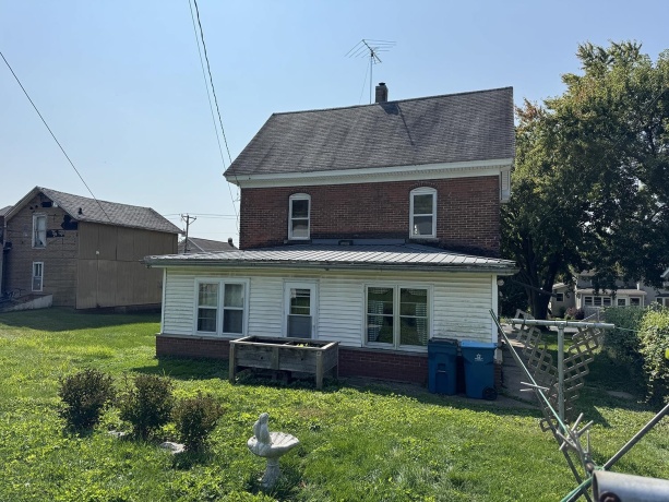 708 Bowen, SAVANNA, Illinois 61074, 3 Bedrooms Bedrooms, ,2 BathroomsBathrooms,House,For Sale,Bowen,202505616