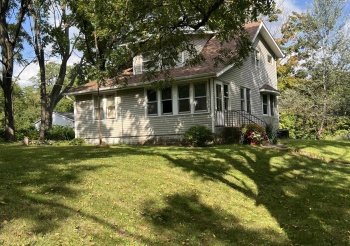 2915 Central, ROCKFORD, Illinois 61101, 4 Bedrooms Bedrooms, ,3 BathroomsBathrooms,House,For Sale,Central,202505626