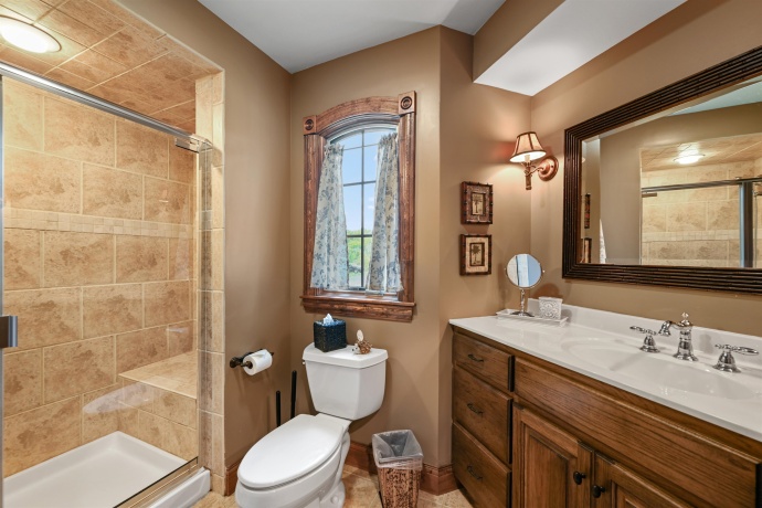 19 Cedar Rim, GALENA, Illinois 61036, 5 Bedrooms Bedrooms, ,4 BathroomsBathrooms,House,For Sale,Cedar Rim,202505628