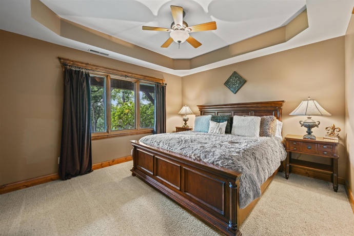 19 Cedar Rim, GALENA, Illinois 61036, 5 Bedrooms Bedrooms, ,4 BathroomsBathrooms,House,For Sale,Cedar Rim,202505628