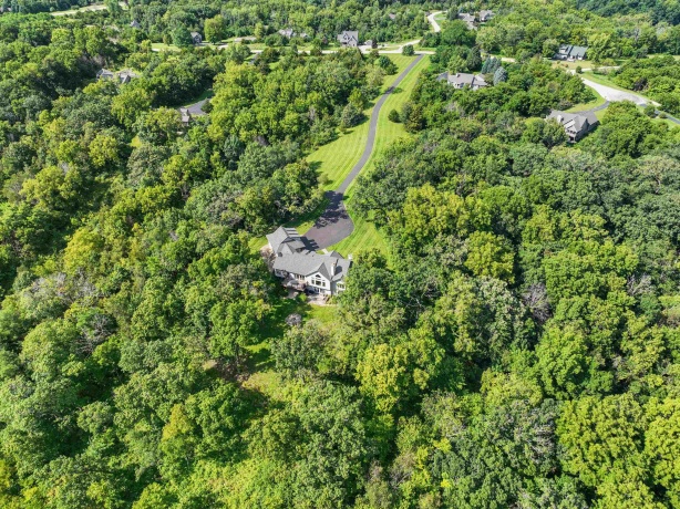 19 Cedar Rim, GALENA, Illinois 61036, 5 Bedrooms Bedrooms, ,4 BathroomsBathrooms,House,For Sale,Cedar Rim,202505628