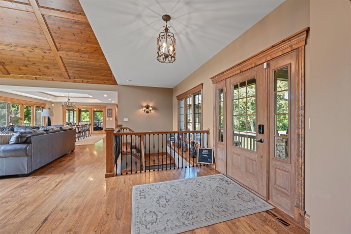 19 Cedar Rim, GALENA, Illinois 61036, 5 Bedrooms Bedrooms, ,4 BathroomsBathrooms,House,For Sale,Cedar Rim,202505628