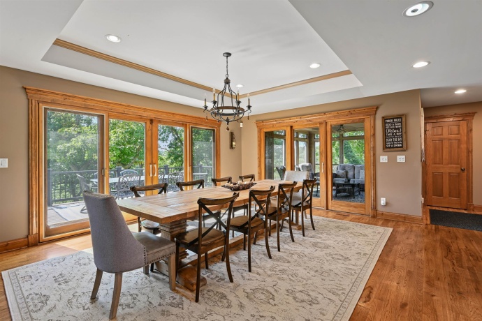 19 Cedar Rim, GALENA, Illinois 61036, 5 Bedrooms Bedrooms, ,4 BathroomsBathrooms,House,For Sale,Cedar Rim,202505628