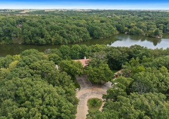 705 Rock, DIXON, Illinois 61021, 2 Bedrooms Bedrooms, ,3 BathroomsBathrooms,House,For Sale,Rock,202505632