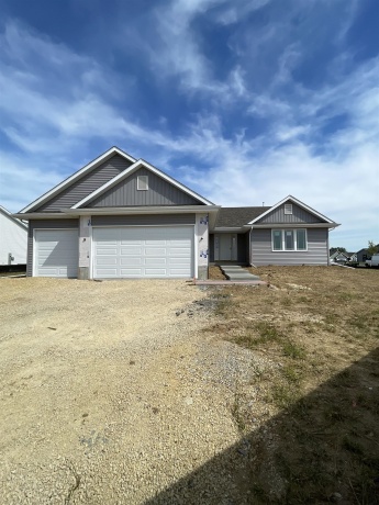 3709 CARDINAL, BELOIT, Wisconsin 53511, 3 Bedrooms Bedrooms, ,2 BathroomsBathrooms,House,For Sale,CARDINAL,202505641