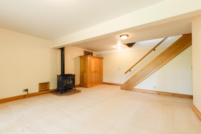 6 Ironwood, GALENA, Illinois 61036, 3 Bedrooms Bedrooms, ,2 BathroomsBathrooms,House,For Sale,Ironwood,202505648