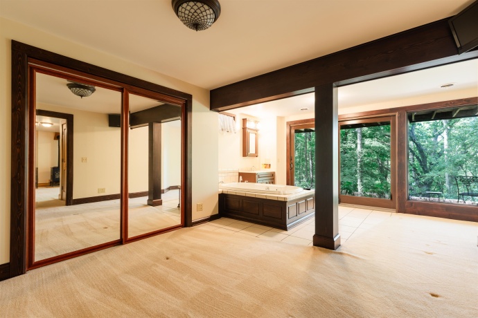 6 Ironwood, GALENA, Illinois 61036, 3 Bedrooms Bedrooms, ,2 BathroomsBathrooms,House,For Sale,Ironwood,202505648