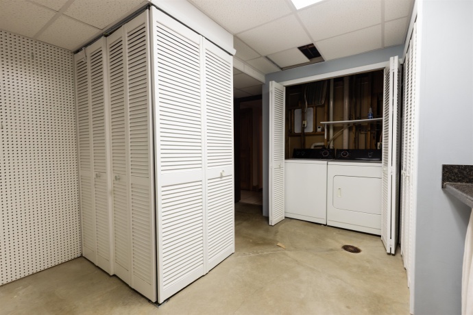 6 Ironwood, GALENA, Illinois 61036, 3 Bedrooms Bedrooms, ,2 BathroomsBathrooms,House,For Sale,Ironwood,202505648