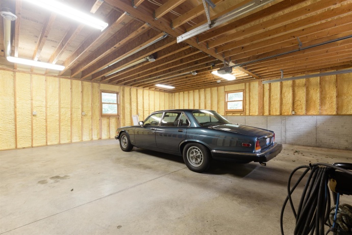 6 Ironwood, GALENA, Illinois 61036, 3 Bedrooms Bedrooms, ,2 BathroomsBathrooms,House,For Sale,Ironwood,202505648