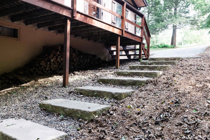 6 Ironwood, GALENA, Illinois 61036, 3 Bedrooms Bedrooms, ,2 BathroomsBathrooms,House,For Sale,Ironwood,202505648