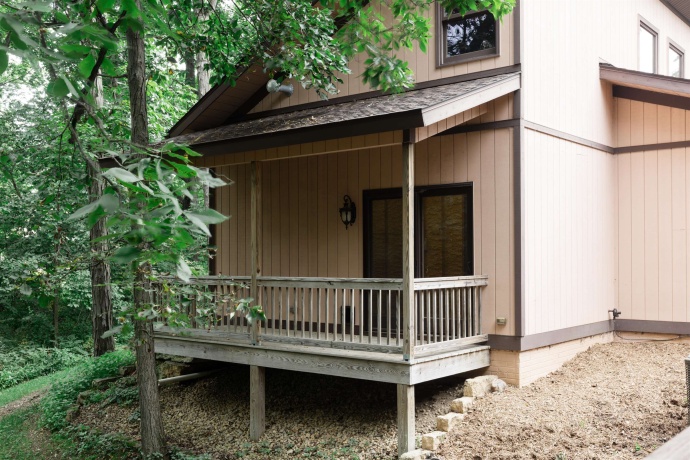 6 Ironwood, GALENA, Illinois 61036, 3 Bedrooms Bedrooms, ,2 BathroomsBathrooms,House,For Sale,Ironwood,202505648