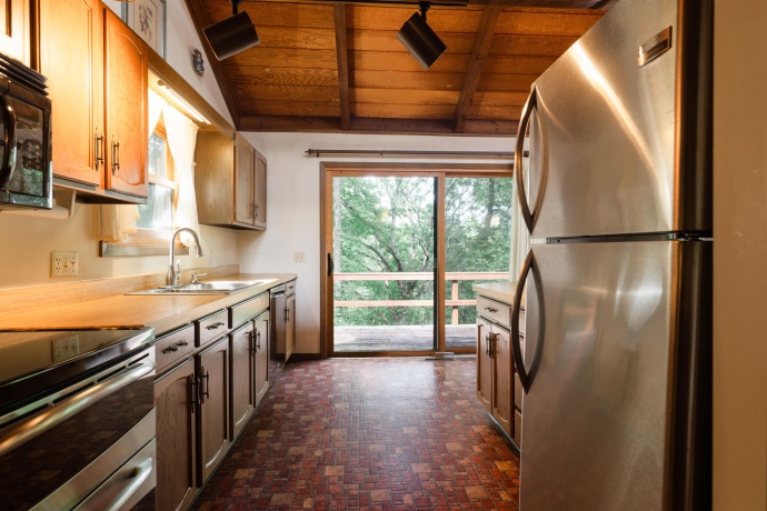 6 Ironwood, GALENA, Illinois 61036, 3 Bedrooms Bedrooms, ,2 BathroomsBathrooms,House,For Sale,Ironwood,202505648