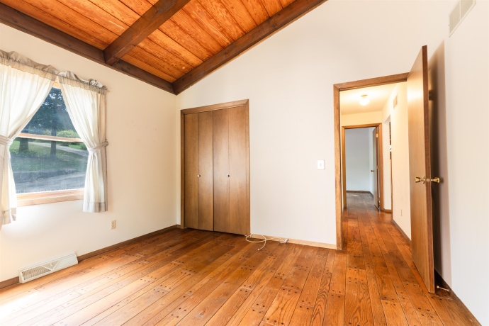 6 Ironwood, GALENA, Illinois 61036, 3 Bedrooms Bedrooms, ,2 BathroomsBathrooms,House,For Sale,Ironwood,202505648